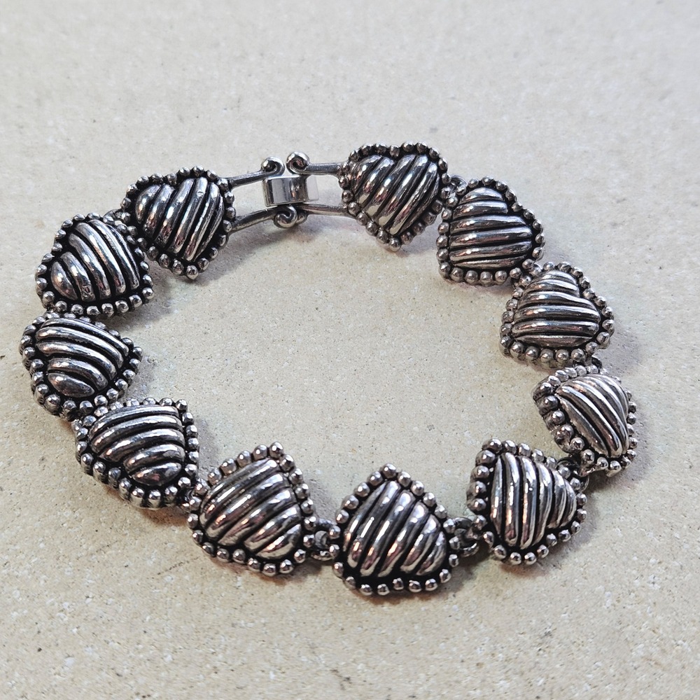 Vintage 90s Silver Tone Puffed Ribbed Heart Link Bracelet Jewelry Brighton